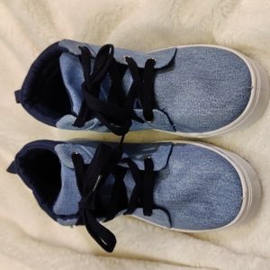 Oomphies Sam Casual Mid-Top Shoe